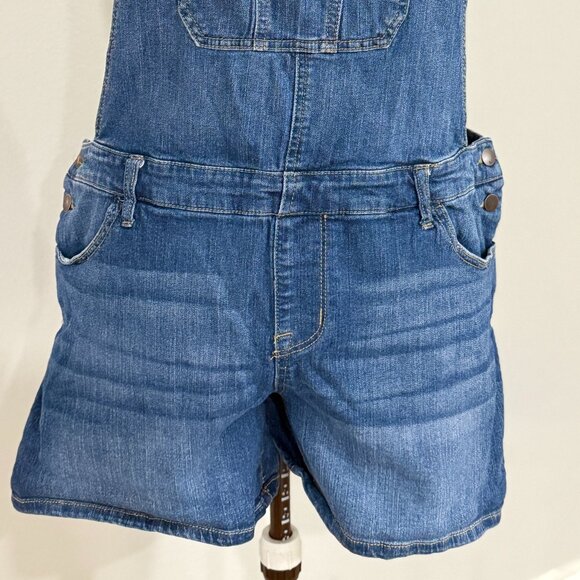 Denim Overalls - Picture 3 of 4
